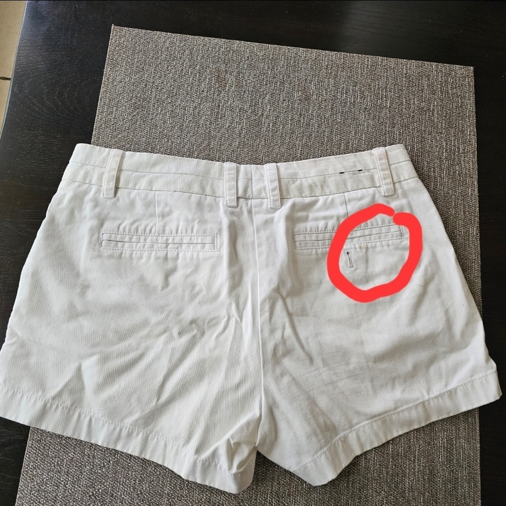 J. Crew Women's Cream Shorts - Picture 4 of 4